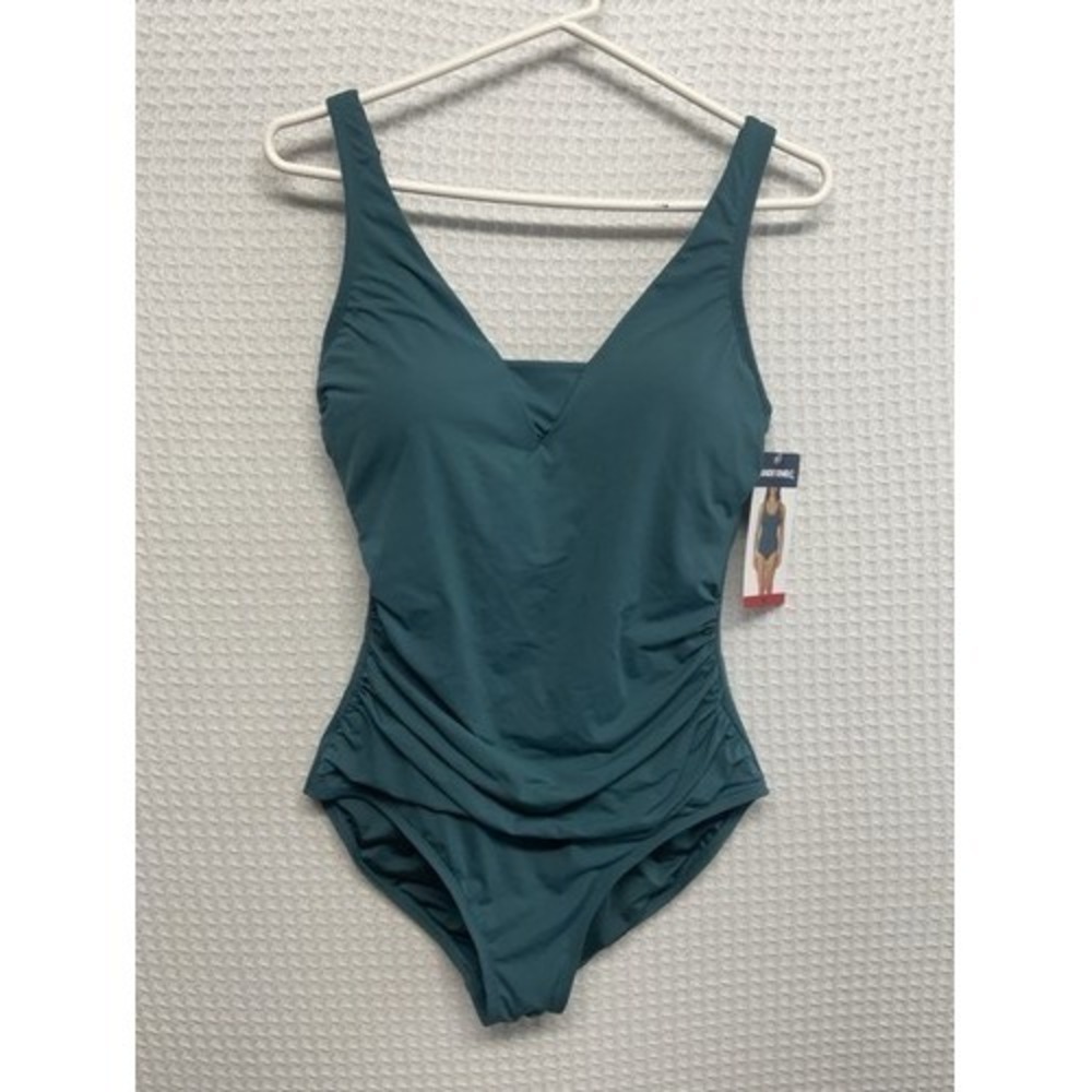NWT Lands' End Green Wireless Bra UPF 50 One Piece Swimsuit Women M China